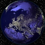 Photographie de la planète Terre vue de nuit les lumières des villes d'europe